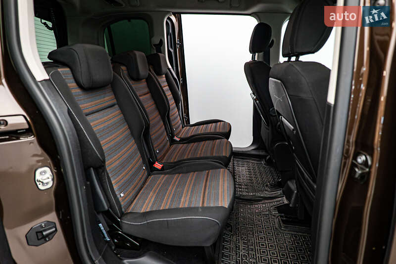 Мінівен Opel Combo Life 2020 в Києві