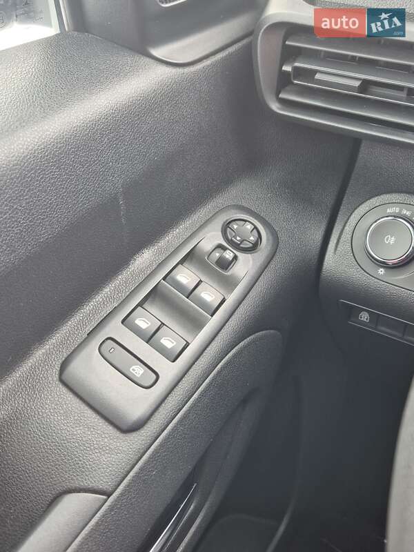 Мінівен Opel Combo Life 2020 в Борисполі