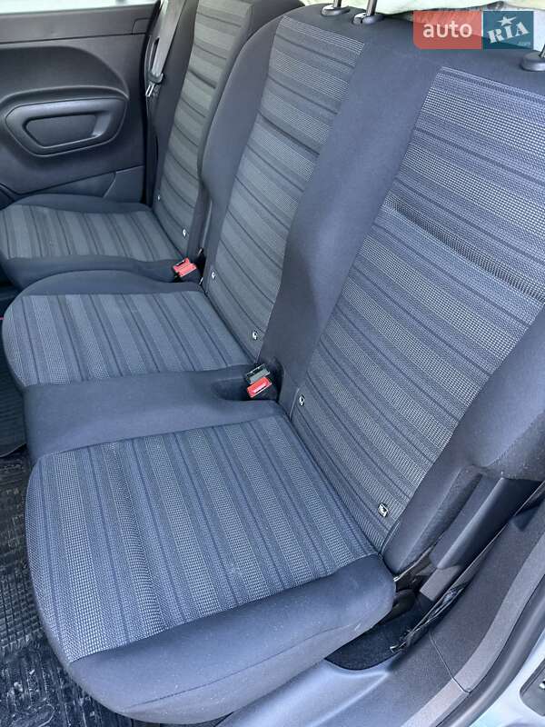 Минивэн Opel Combo Life 2020 в Киеве фото 14 Минивэн Opel Combo Life 2020 в Киеве