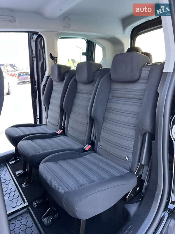 Минивэн Opel Combo Life 2019 в Луцке фото 34 Минивэн Opel Combo Life 2019 в Луцке