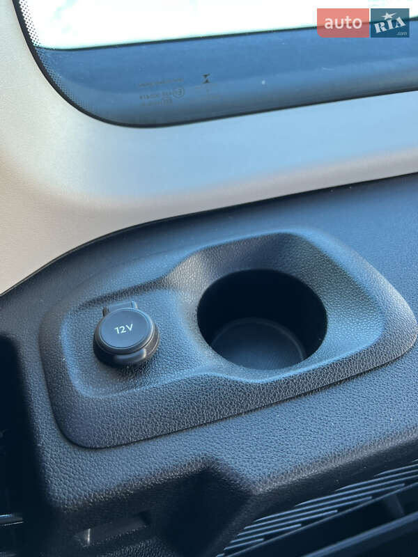 Минивэн Opel Combo Life 2019 в Луцке фото 56 Минивэн Opel Combo Life 2019 в Луцке