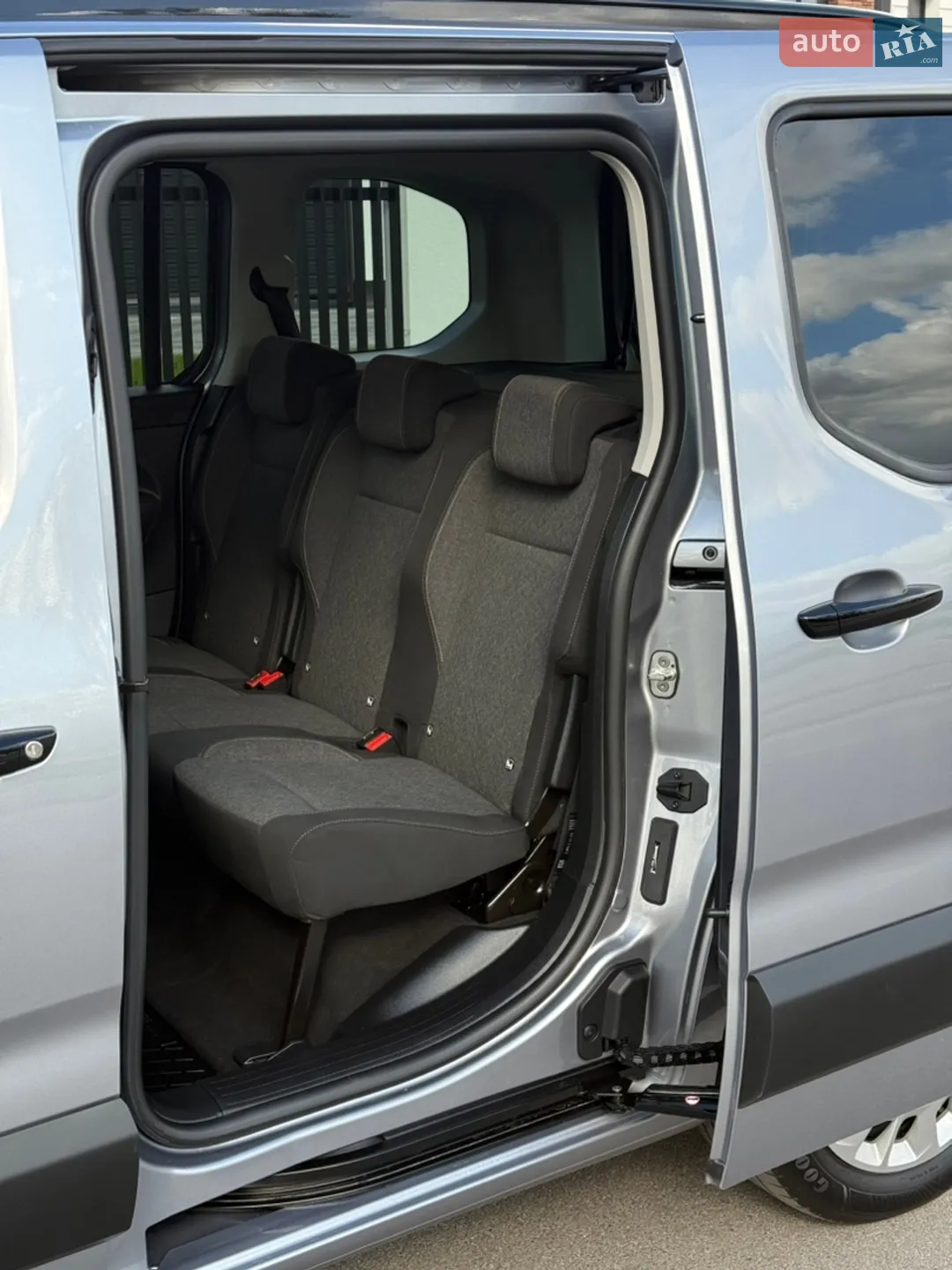 2025 Opel Combo - мініатюра 33