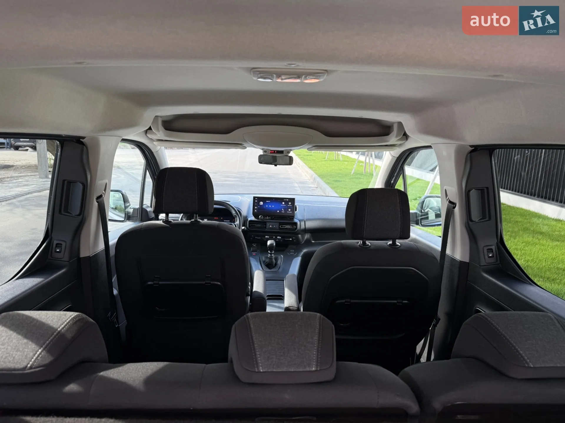 2025 Opel Combo - мініатюра 38