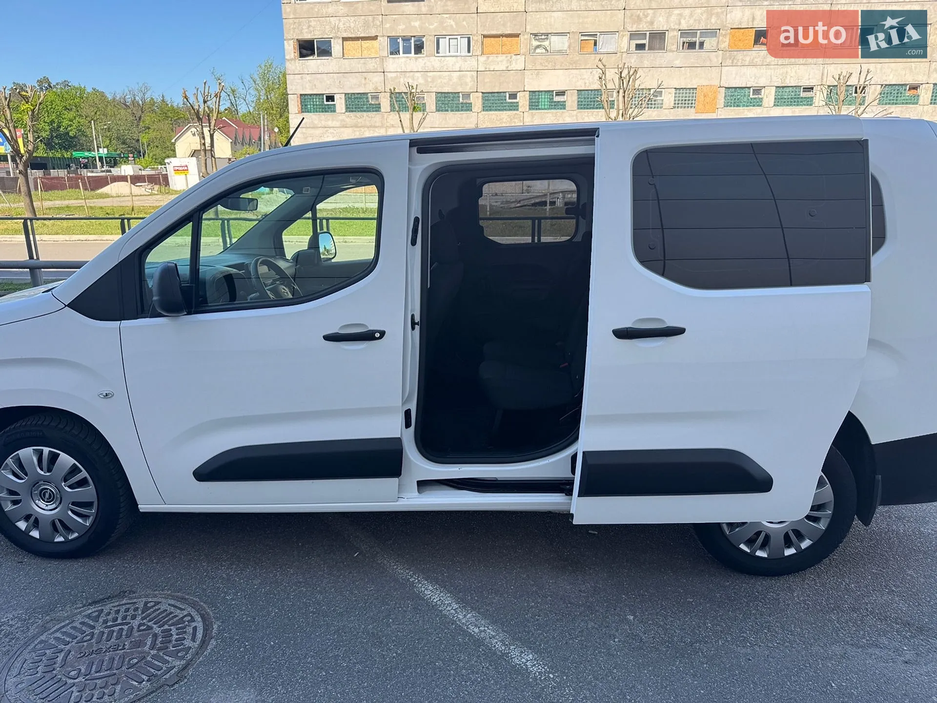 2021 Opel Combo - мініатюра 21