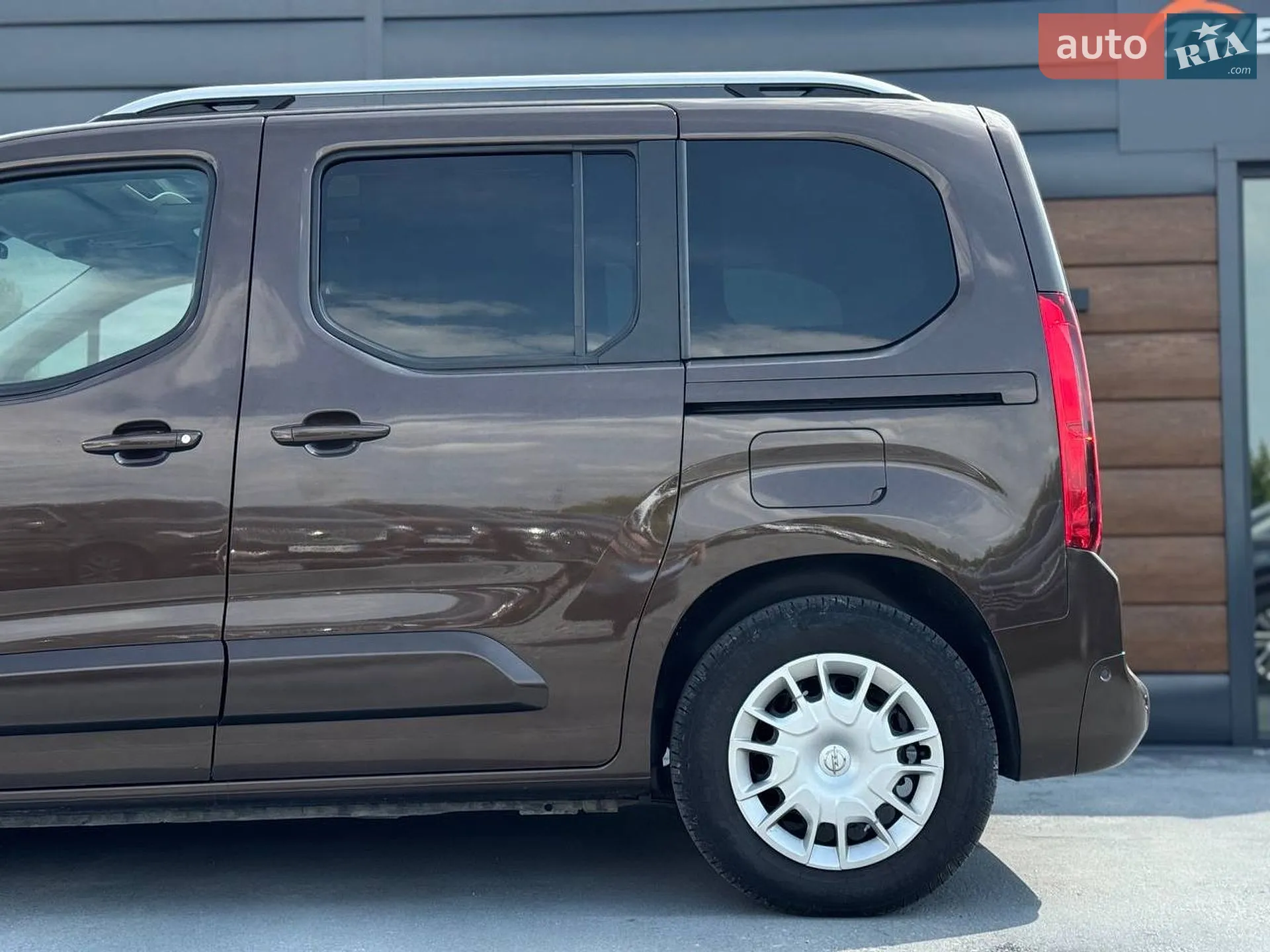 2018 Opel Combo - мініатюра 15