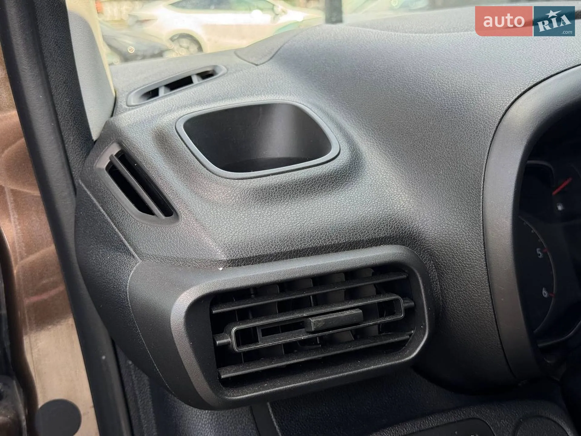 2018 Opel Combo - мініатюра 32