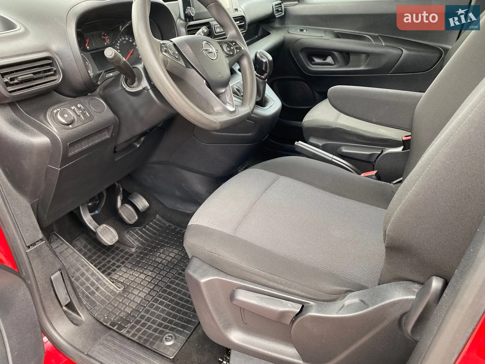 2021 Opel Combo - мініатюра 29