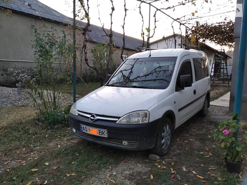 Opel Combo пасс.