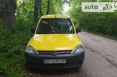 Минивэн Opel Combo пасс. 2006 в Шумске