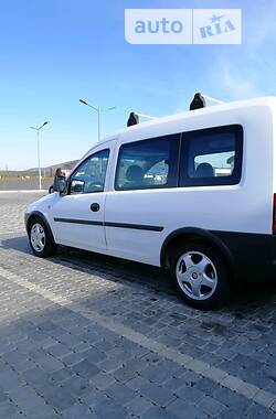 Минивэн Opel Combo 2009 в Мукачево