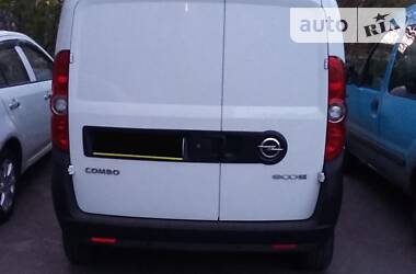 Грузопассажирский фургон Opel Combo 2013 в Киеве