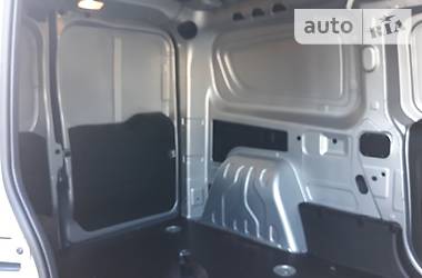Грузопассажирский фургон Opel Combo 2017 в 