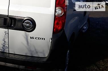 Грузопассажирский фургон Opel Combo 2017 в 