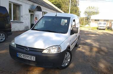 Вантажопасажирський фургон Opel Combo 2007 в Дрогобичі