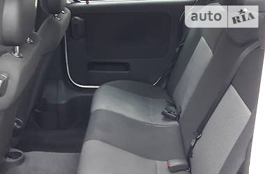 Минивэн Opel Combo 2010 в 