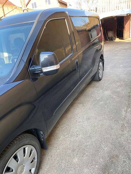 Мінівен Opel Combo 2013 в 