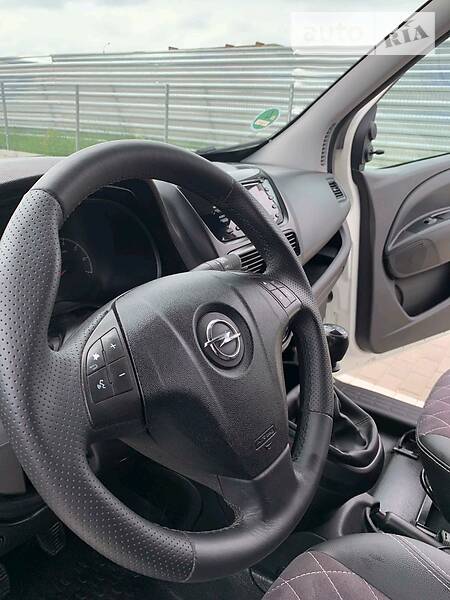 Універсал Opel Combo 2015 в Дубні