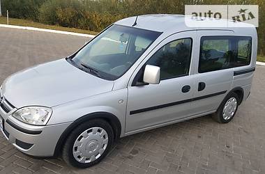 Универсал Opel Combo 2010 в Ковеле