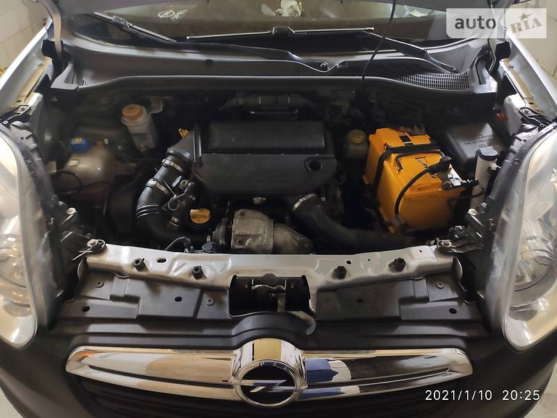 Універсал Opel Combo 2013 в Камені-Каширському