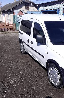 Минивэн Opel Combo 2005 в Бучаче