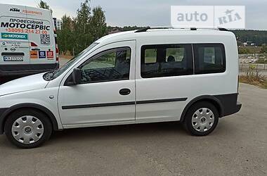 Универсал Opel Combo 2005 в Буче