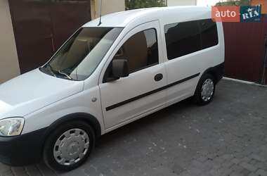 Минивэн Opel Combo 2009 в Львове