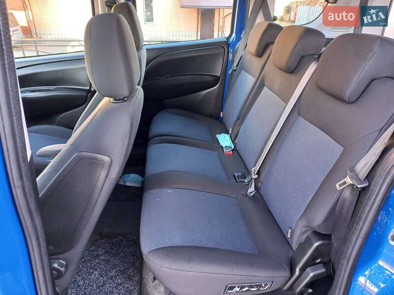Минивэн Opel Combo 2012 в Виннице