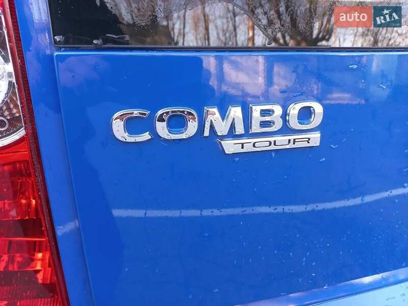 Минивэн Opel Combo 2012 в Виннице