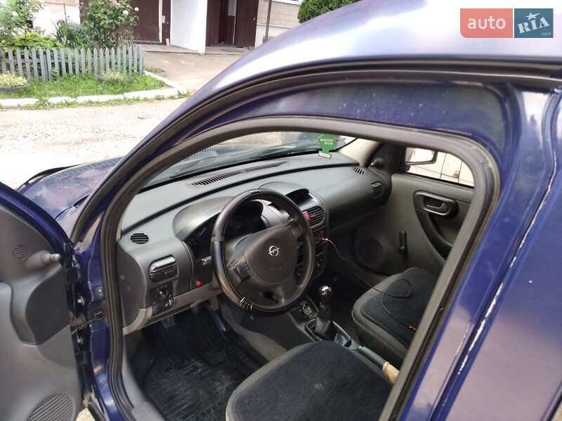 Минивэн Opel Combo 2004 в Залещиках