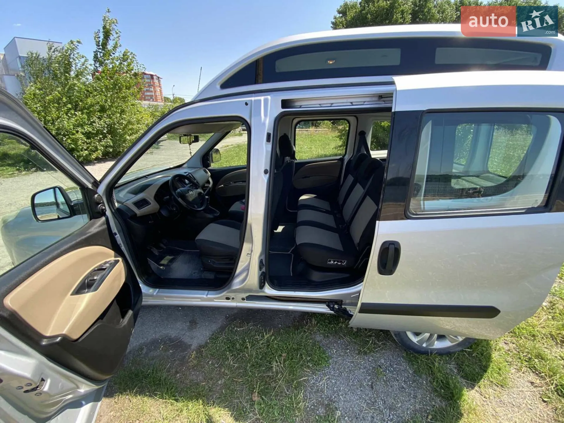 2012 Opel Combo - мініатюра 10