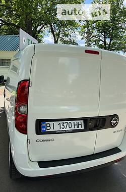 Вантажопасажирський фургон Opel Combo 2018 в Полтаві