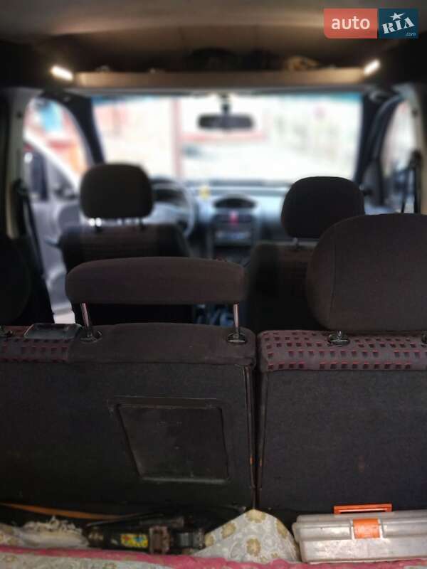 Минивэн Opel Combo 2005 в Гоще