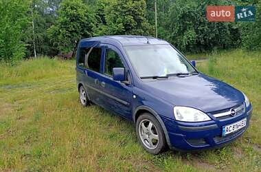 Мінівен Opel Combo 2006 в Рожище