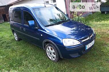 Минивэн Opel Combo 2009 в Глыбокой