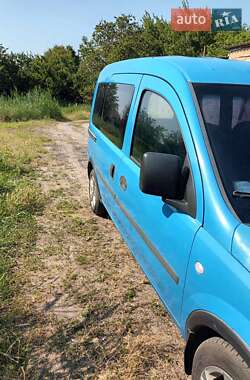Минивэн Opel Combo 2003 в Славянске