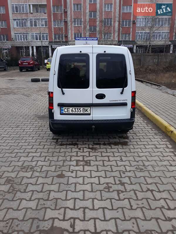 Минивэн Opel Combo 2007 в Черновцах