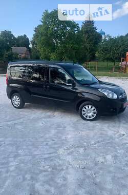 Минивэн Opel Combo 2016 в Казатине