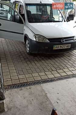 Минивэн Opel Combo 2003 в Тячеве