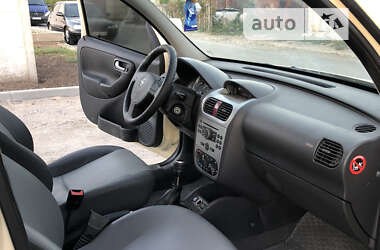 Минивэн Opel Combo 2008 в 