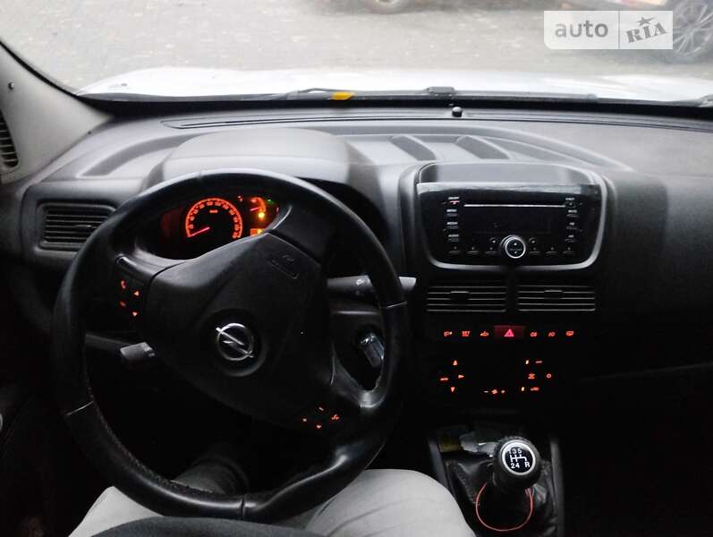 Мінівен Opel Combo 2012 в Запоріжжі фото 6 Мінівен Opel Combo 2012 в Запоріжжі