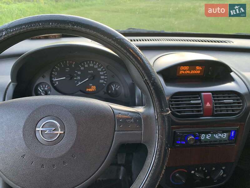 Минивэн Opel Combo 2008 в Турке