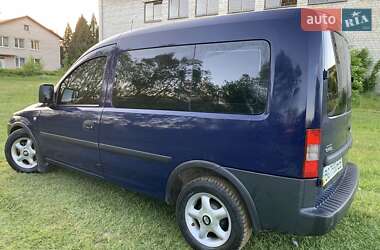 Минивэн Opel Combo 2008 в Турке