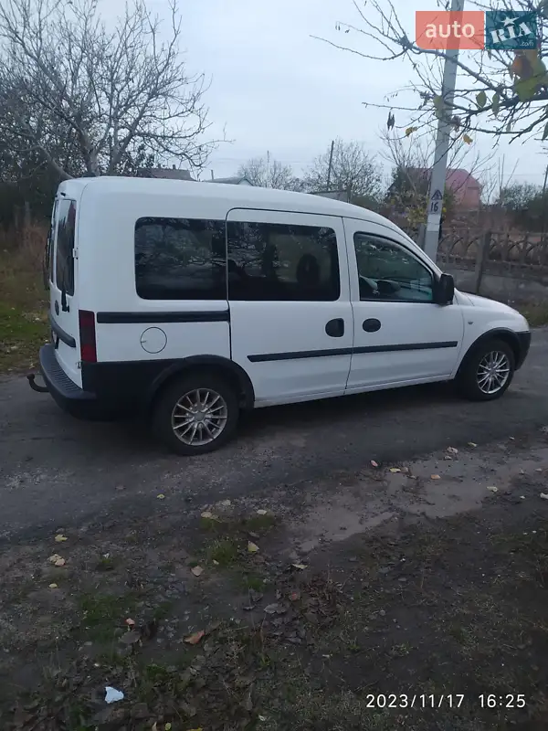 Opel Combo 2006