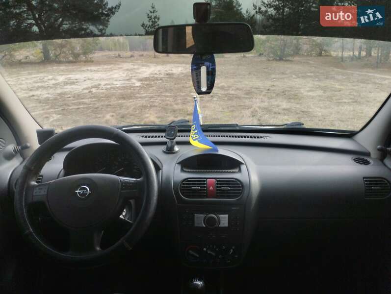Минивэн Opel Combo 2009 в Олевске