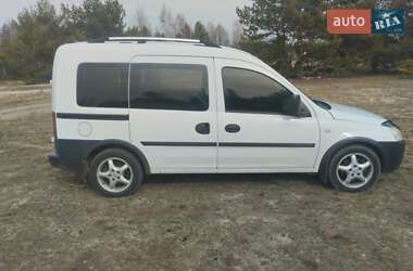Минивэн Opel Combo 2009 в 
