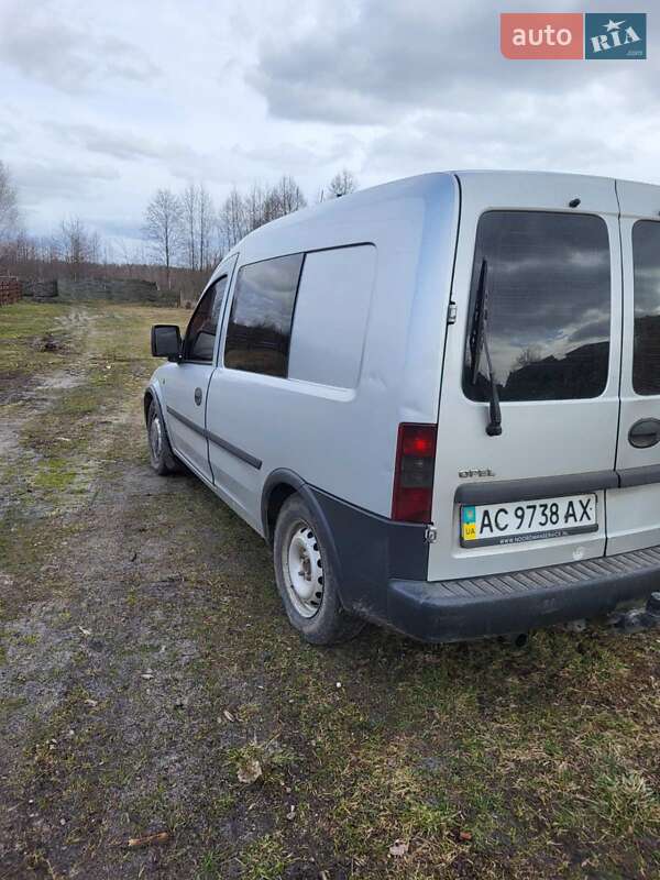 Opel Combo 2004