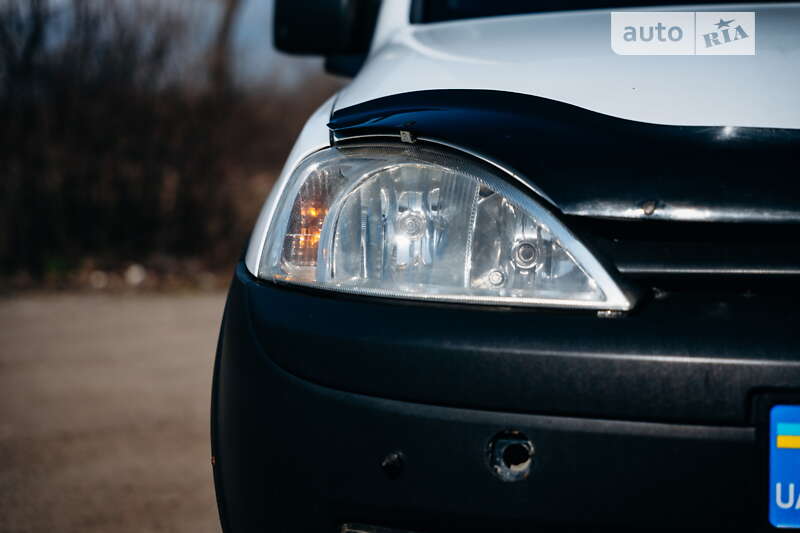 Минивэн Opel Combo 2004 в Шаргороде