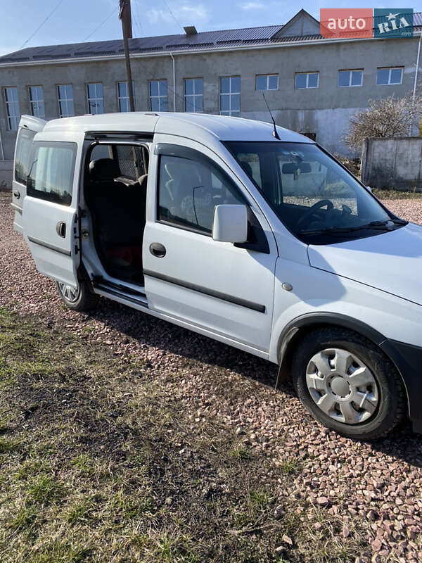 Мінівен Opel Combo 2005 в Овручі