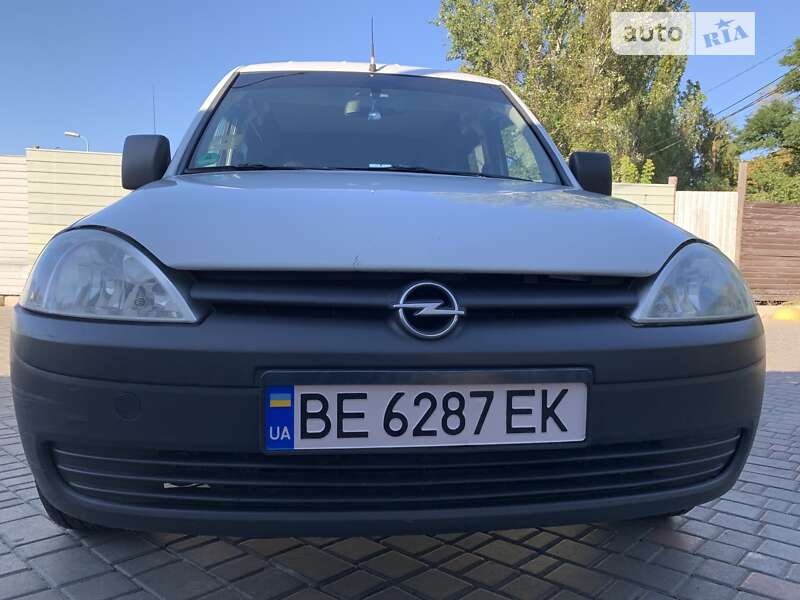 Минивэн Opel Combo 2004 в Виннице