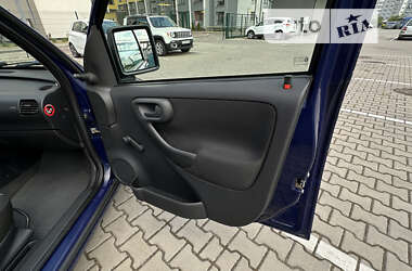 Минивэн Opel Combo 2010 в Ивано-Франковске